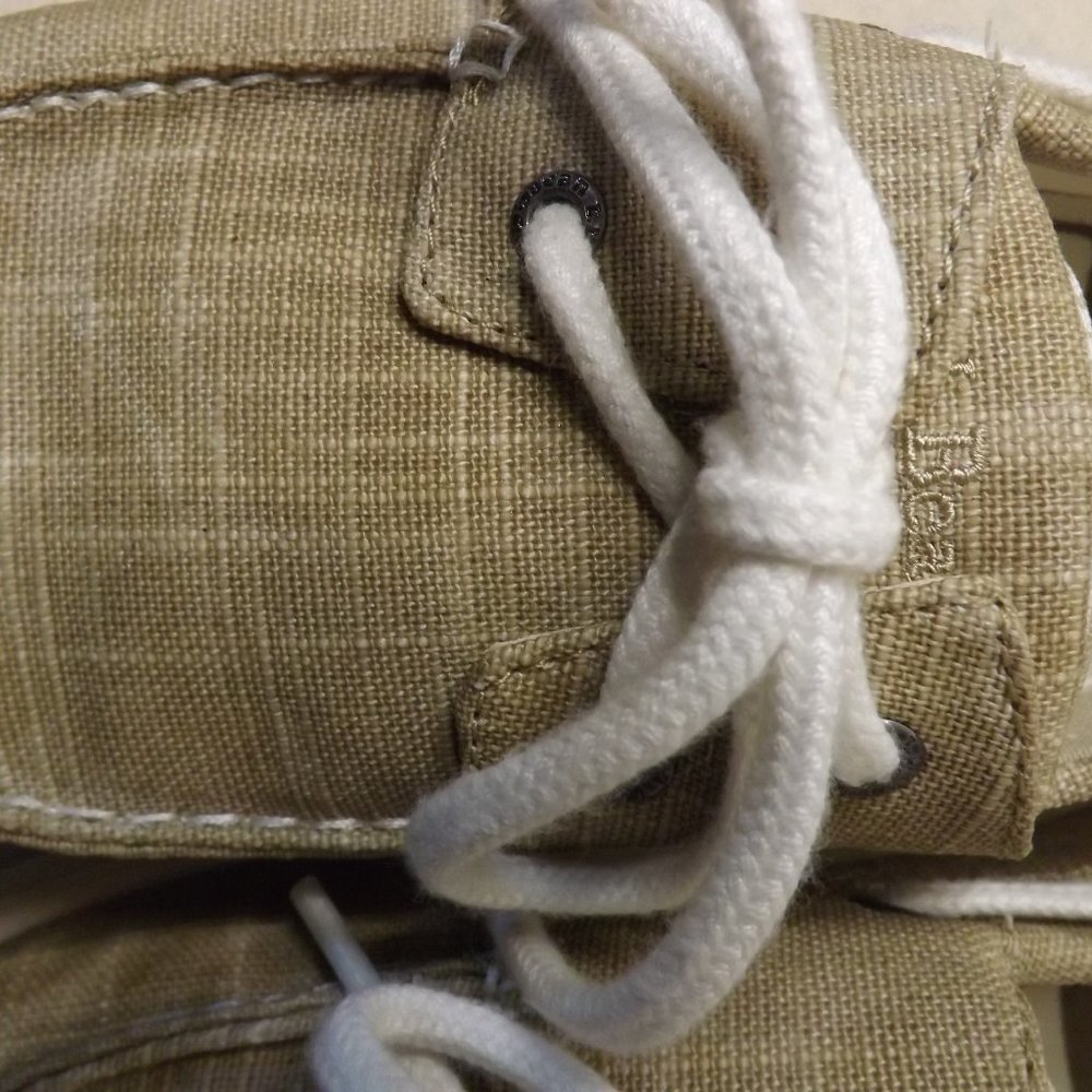 L.L. Bean Canvas Shoe- Women's 7.5M - Picture 6 of 13